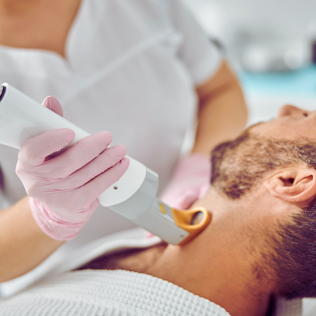 Seance de laser pour une épilation définitive. Toutes les zones